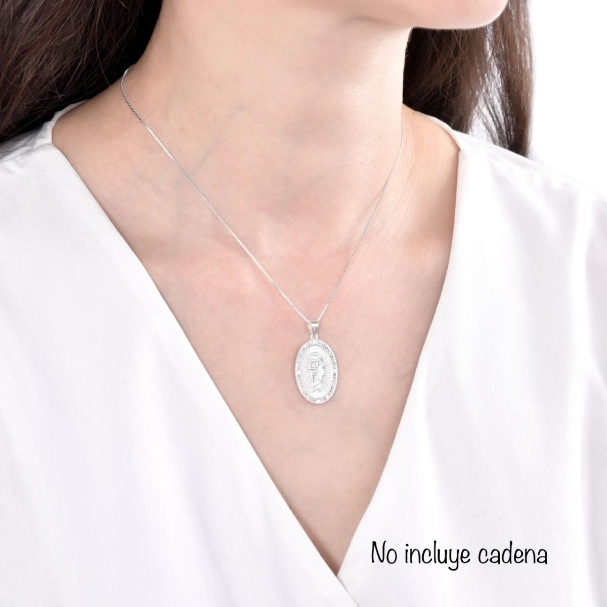 Dije San Judas Oval Brillos - Plata