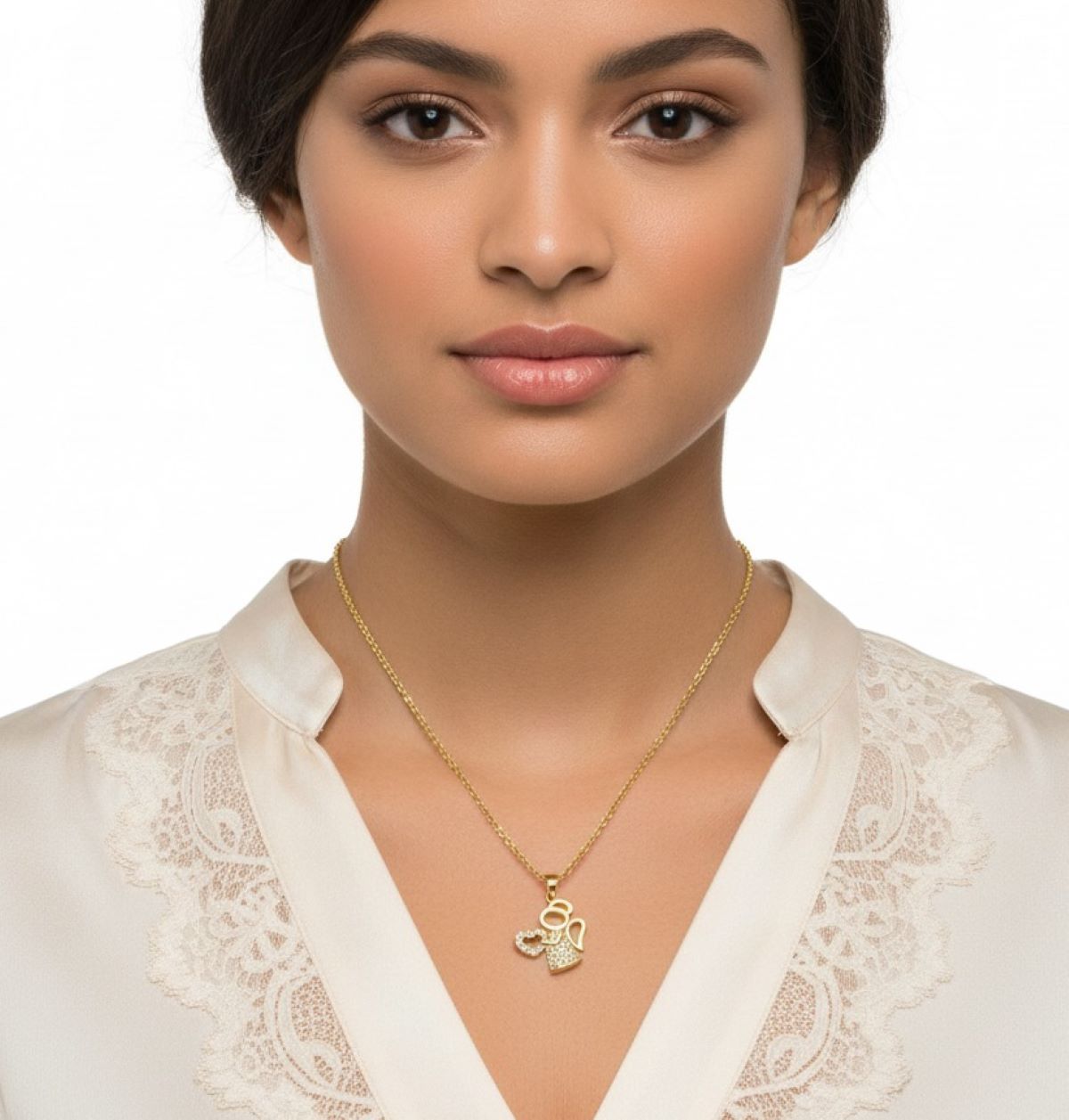 Dije Angel Corazón Brillos y Cadena Dorado - Acero