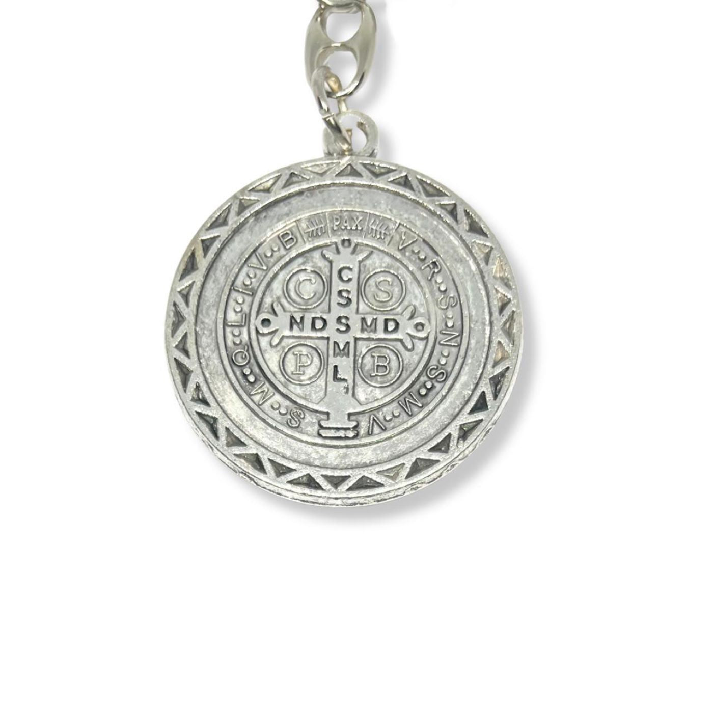 Llavero con Medalla de San Benito Bordes  - Plateado